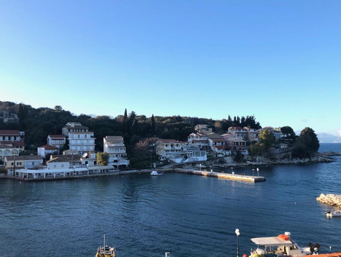 Alekas Harbour House Villa Kassiopi Esterno foto