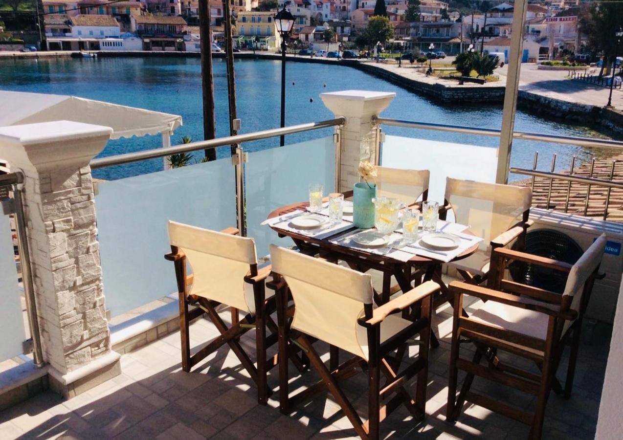 Alekas Harbour House Villa Kassiopi Esterno foto